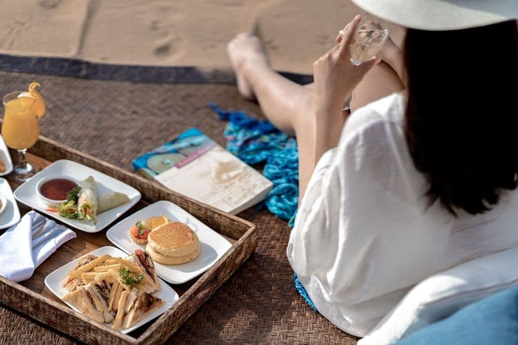 beach-picnic.jpg